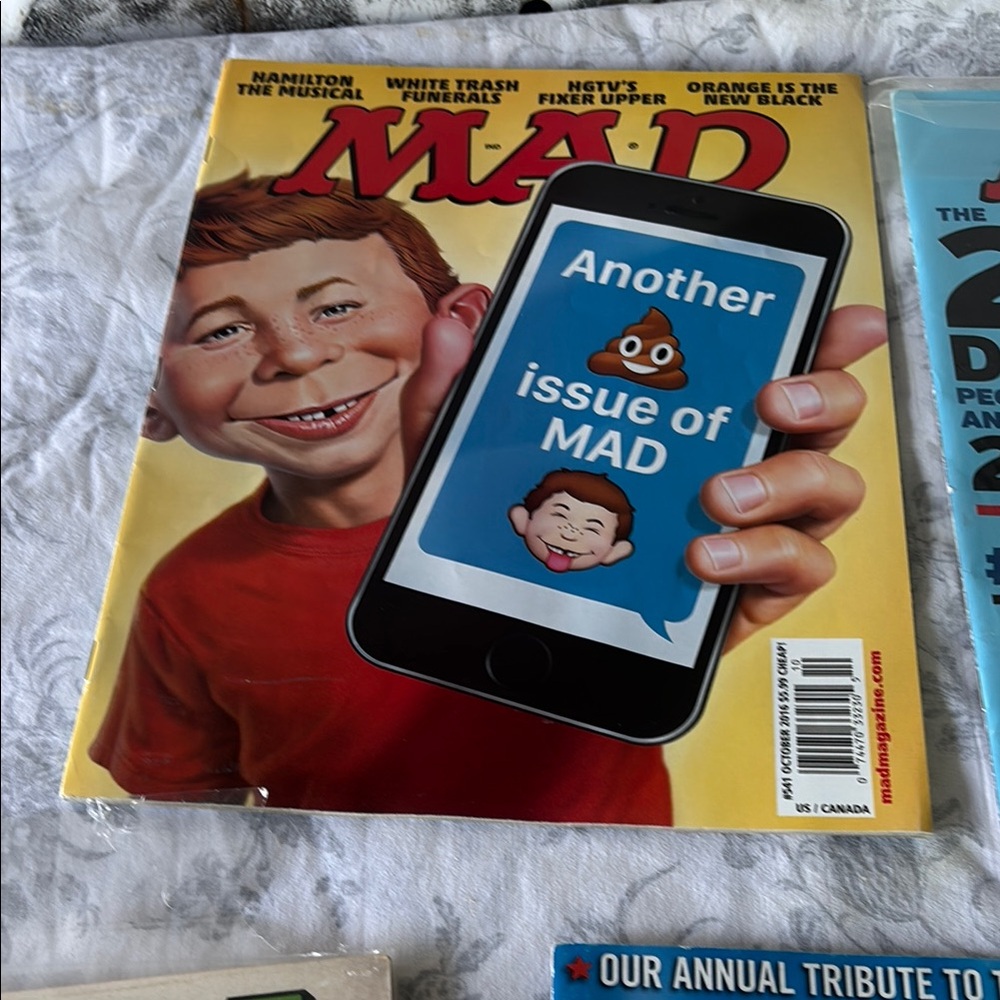 MAD Magazine Collection - Colorful Covers - Picture 7 of 10